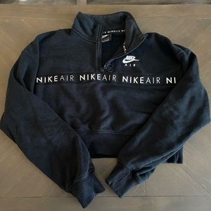 Nike Cropped Women’s Quarter Zip